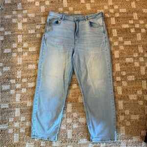 American Eagle Mom Jeans